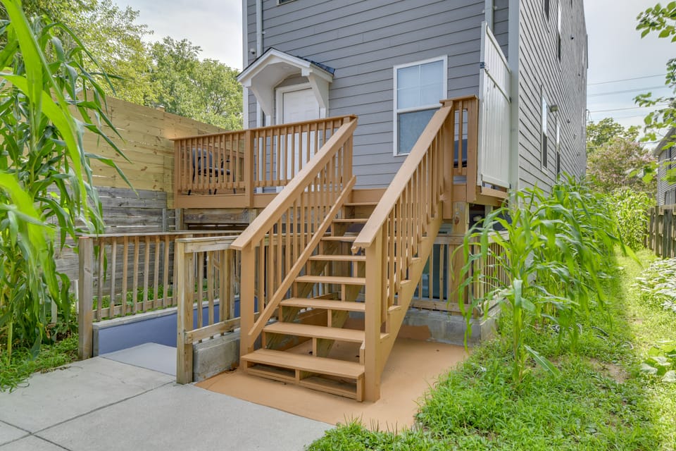 Steps to Metro Station! Extended-Stay DC Retreat House in Washington