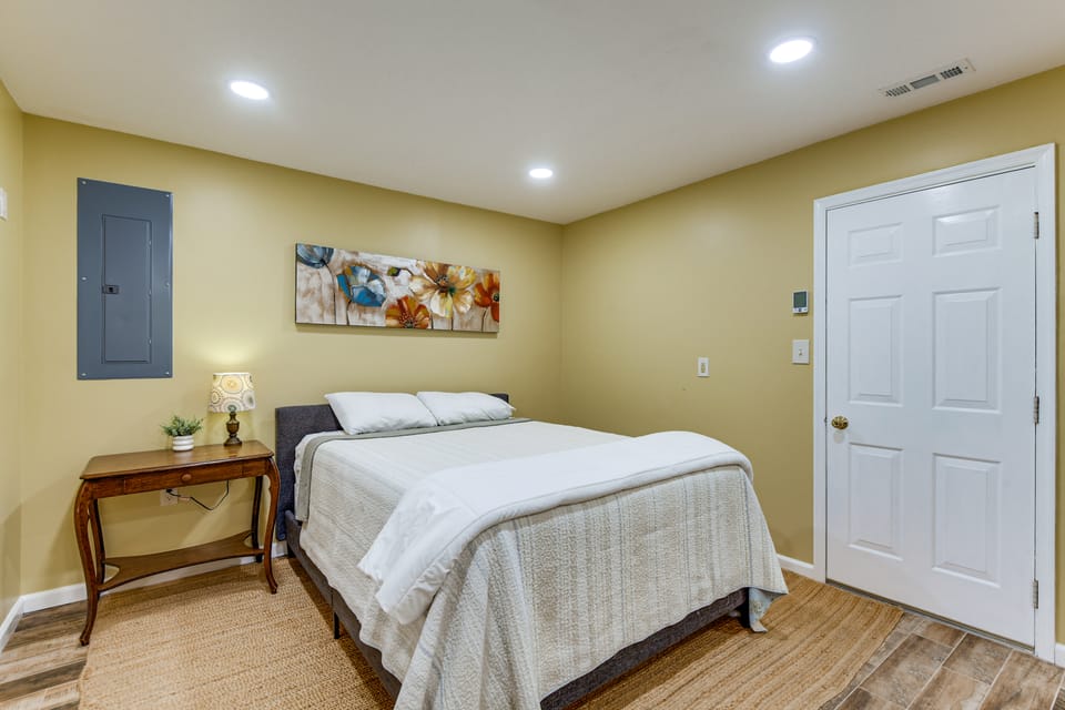 Private Sauna! Studio in Harpers Ferry Apartment in Harpers Ferry