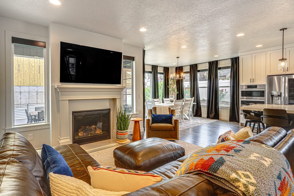 Hot Tub, Group Hub, Close to Deer Valley House in Heber City