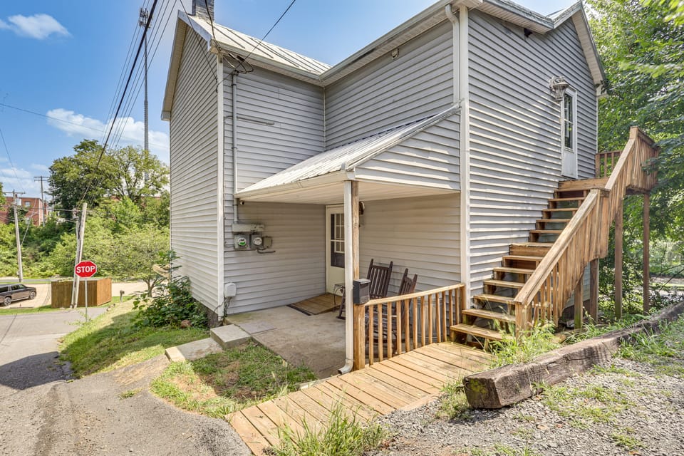 1 Mi to Caverns! Shenandoah Valley Apartment Apartment in Luray