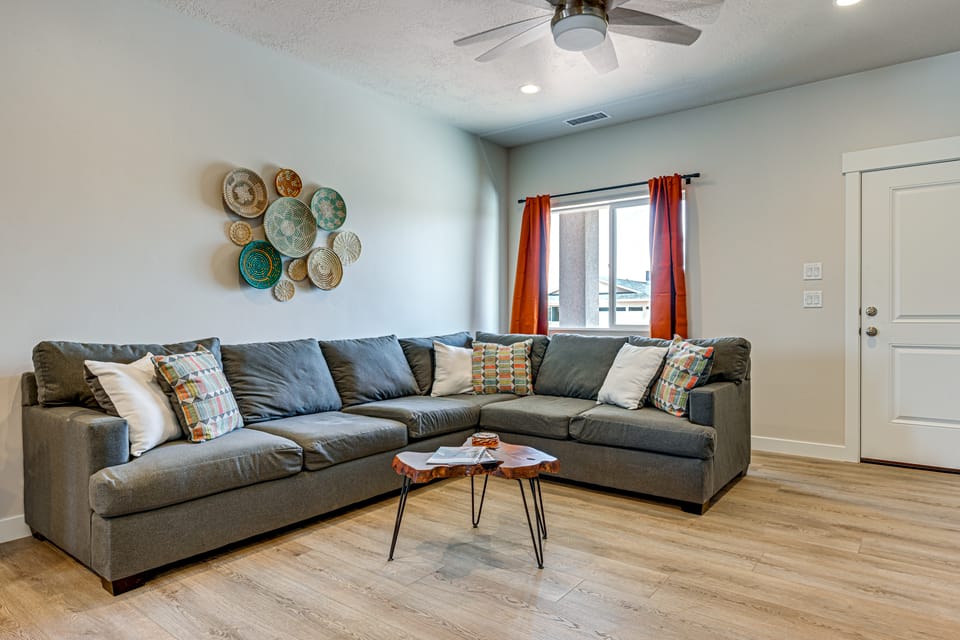 Explore Glen Canyon/Lake Powell! Red River Retreat Apartment in Page