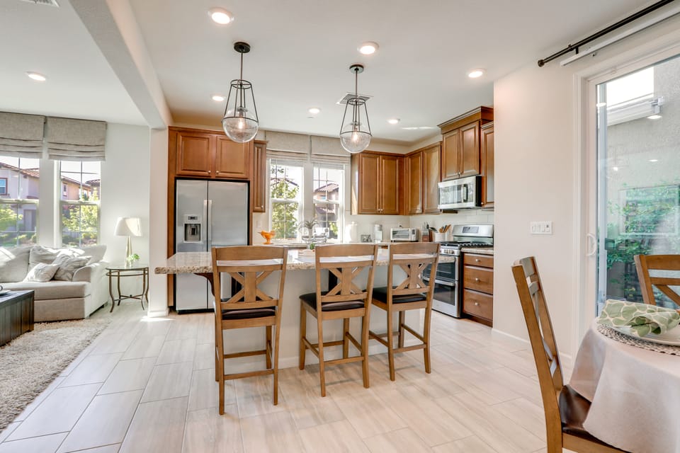 New Build w/ Patio! Roseville Extended Stay House in Roseville