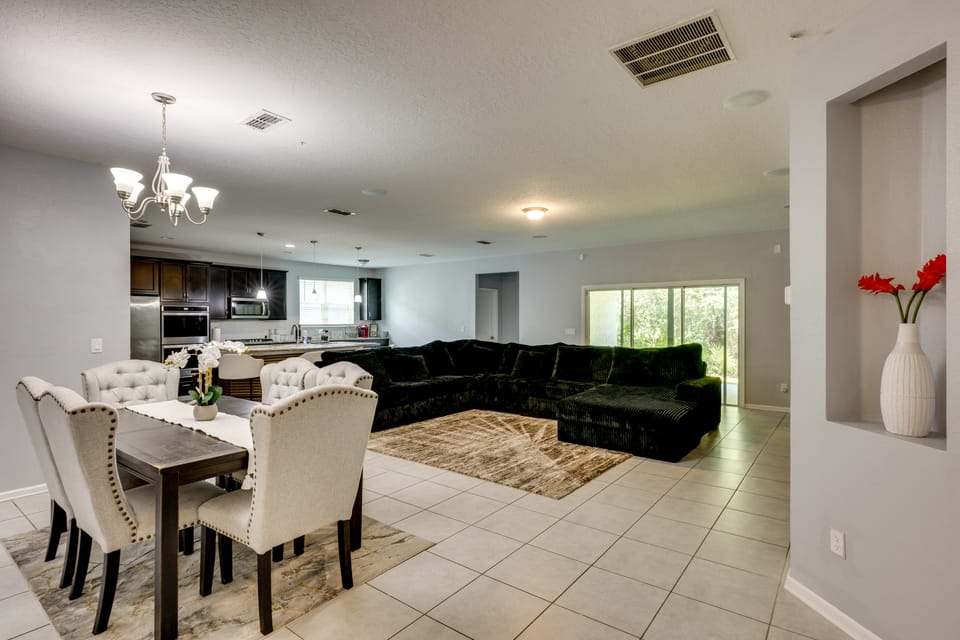 Orange Park 'The Gathering House' w/ Pool Access House in Jacksonville