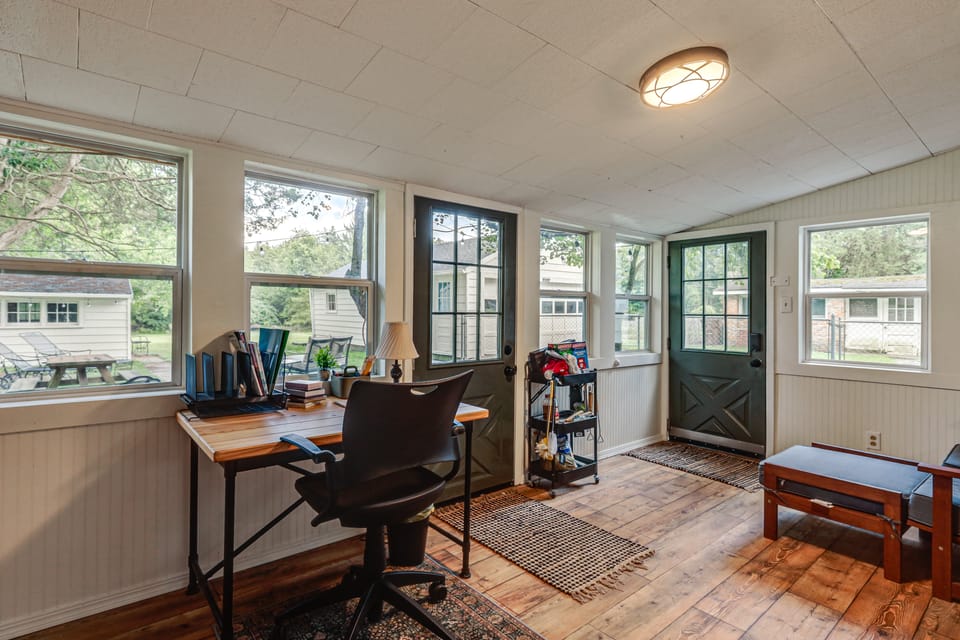 Quiet Dayton Monthly Retreat, Near Hospitals House in Beavercreek