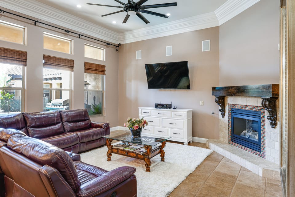 Bakersfield Guest Suite, 11 Mi to Dtwn! Apartment in Bakersfield