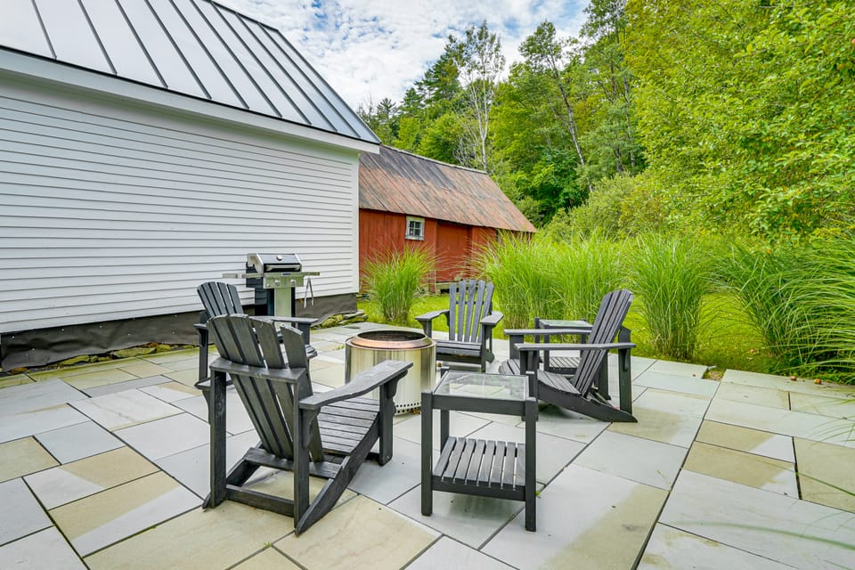 Modern Farmhouse Between Mount Snow & Stratton! House in Wardsboro