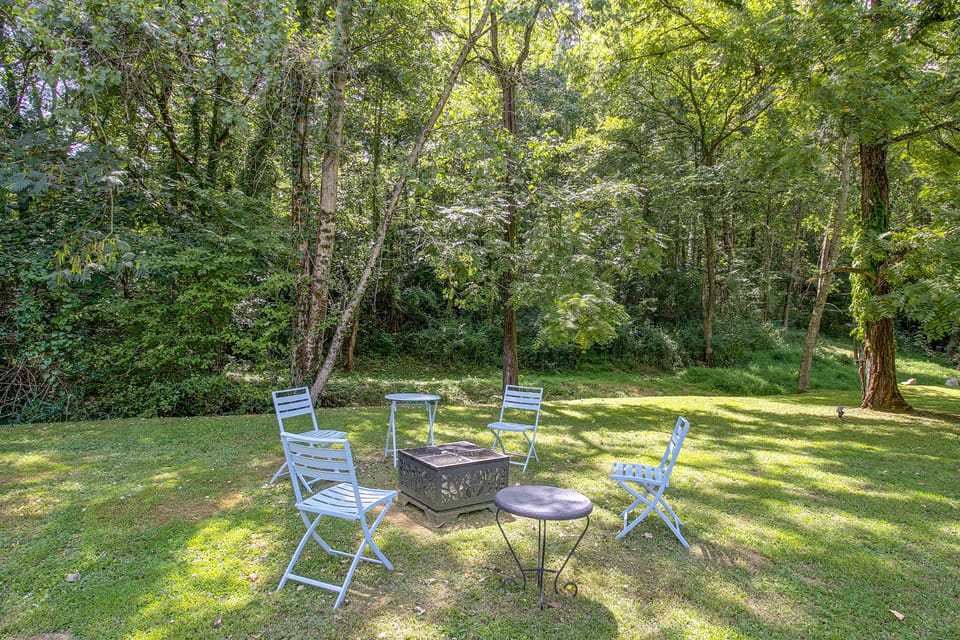 Centrally Located Nature Escape in Trenton House in Georgia