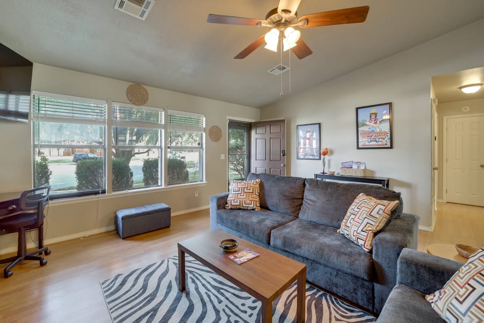 Extended East Tulsa Home w/ Fenced Yard House in Tulsa