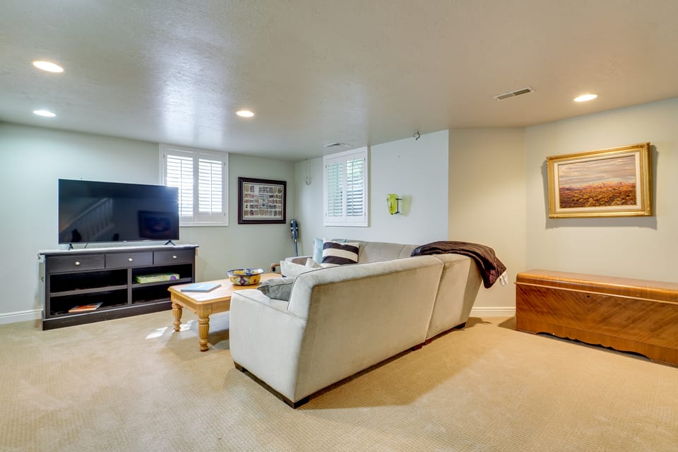 Near Universities & Hospitals! SLC Home w/ Yard House in Salt Lake City