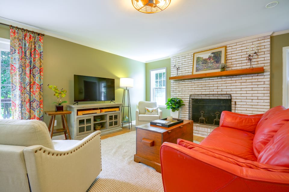 Office, Deck, Yard: Thomasville Gem on Golf Course House in North Carolina