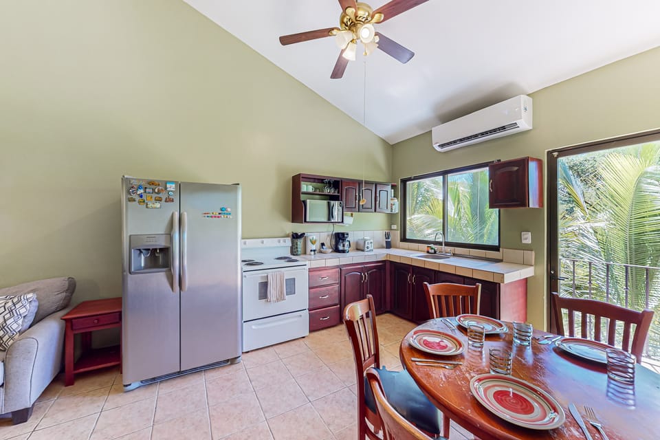 Playa Ocotal Condo w/ Pool: Walk to the Beach! Apartment in Guanacaste Province