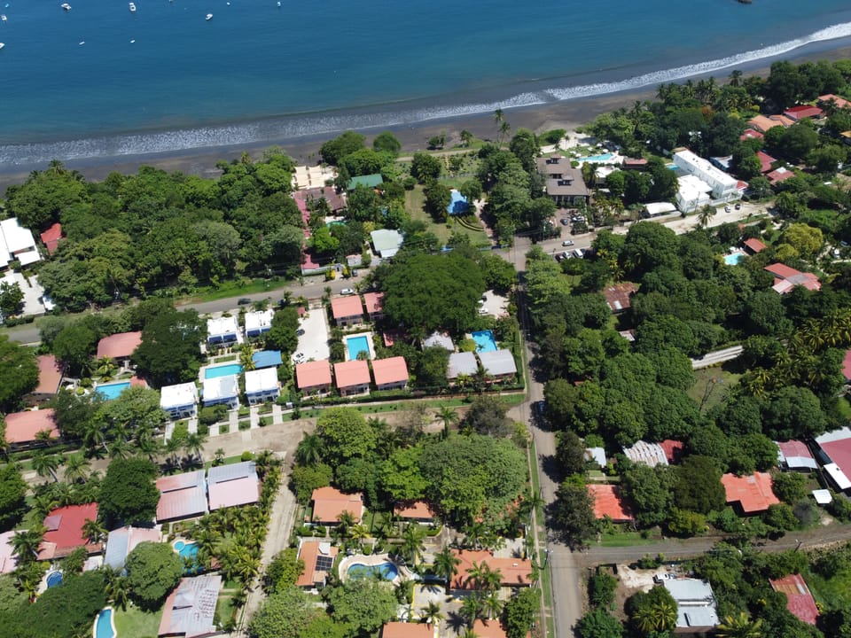 Studio w/ Resort-Style Pool, Walk to Beach! Apartment in Coco