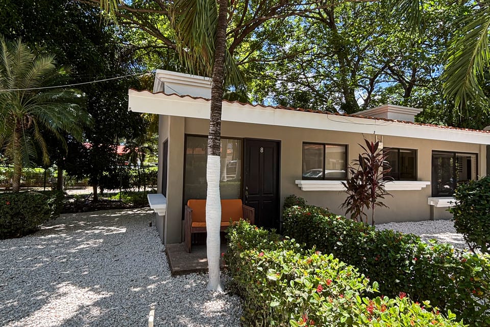 Walk to Beach! Studio w/ Pool Access at Club Voca Apartment in Coco