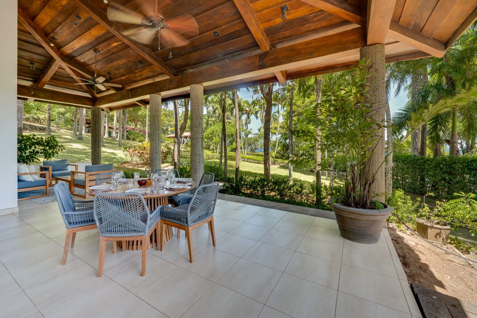 Potrero Beachfront: Ocean-View Patio, W/D! House in Guanacaste Province