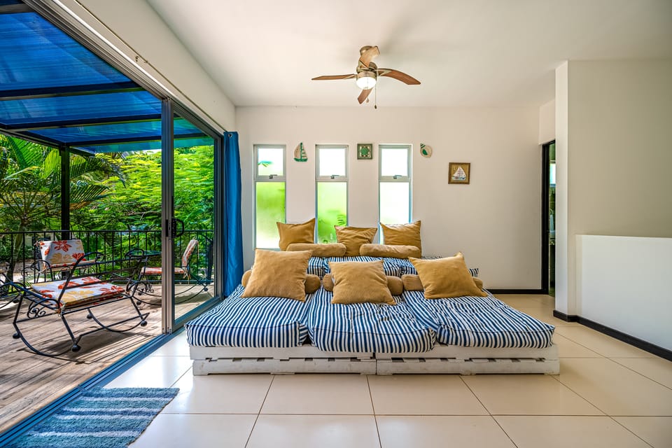 Playa Carrillo: Private Pool, 1 Mi to Beach House in Guanacaste Province