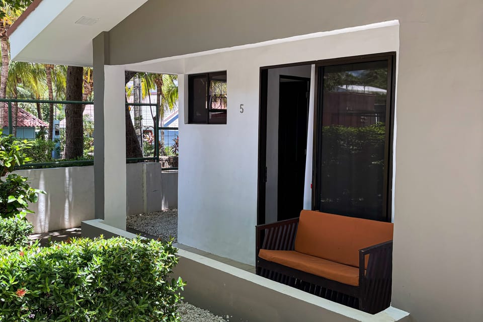 Club Voca Studio w/ Resort-Style Pool! Apartment in Coco