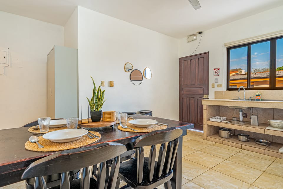 Playas del Coco Condo w/ Pool: Near Beach! Apartment in Guanacaste Province