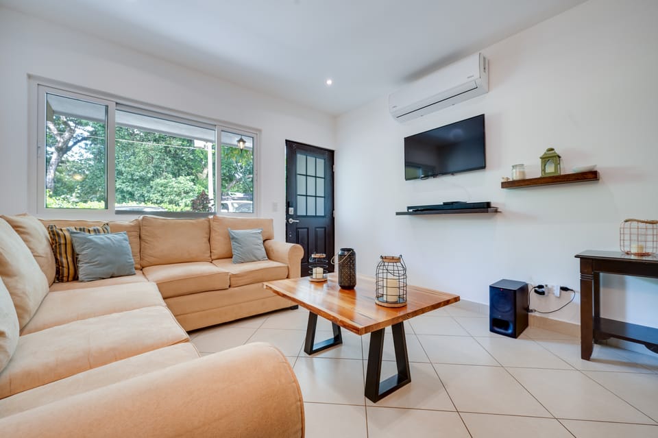 4 Mi to Beach! Playa Grande Apartment Apartment in Guanacaste Province