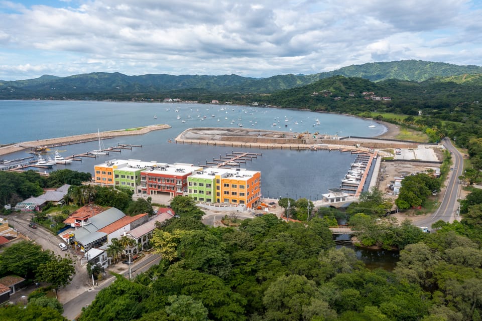 Ocean-View Apt w/ Pool in Oceanica Resort Apartment in Playa Flamingo