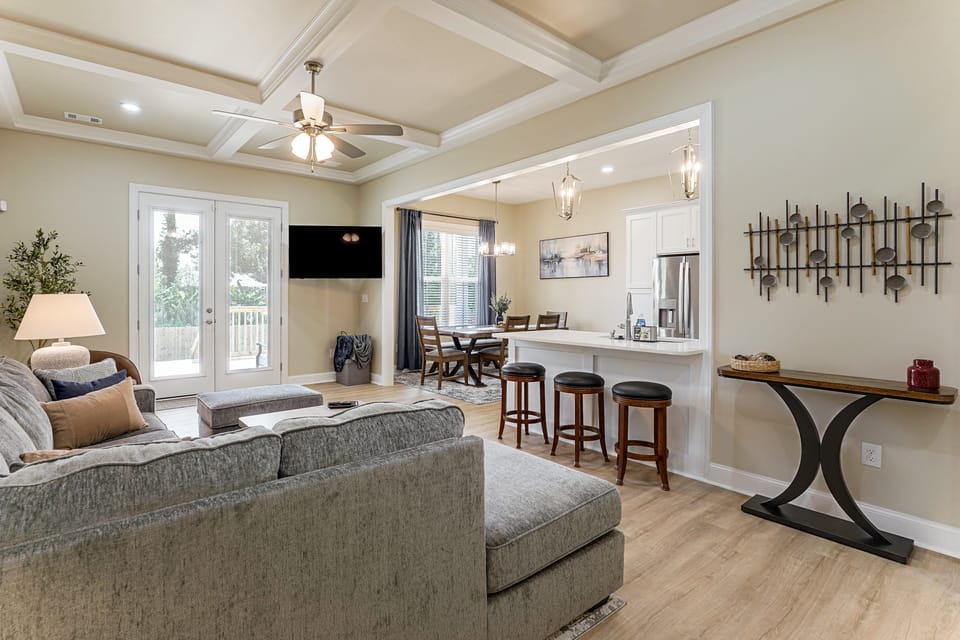 Golf, Grill & Relax! Brand-New Augusta Retreat House in Martinez