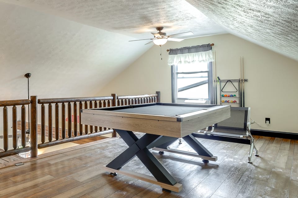 Game Room & Countryside Views! Salvisa Family Gem House in Kentucky