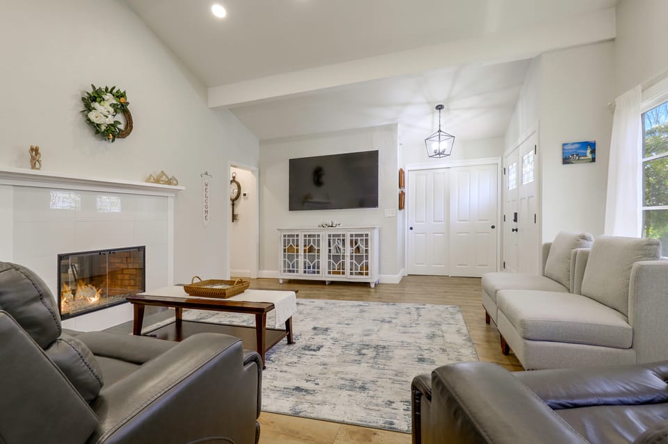 Napa Extended Stay: Private Pool, Garage Parking! House in Napa Valley