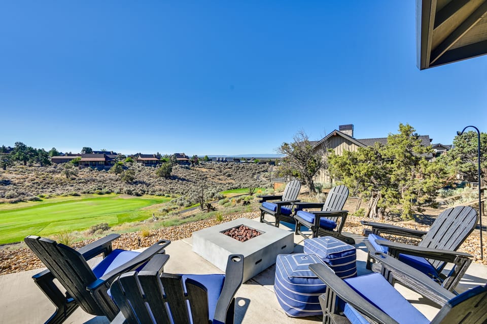 Golf Views, Resort Pool Access! Brasada Ranch Home House in Oregon