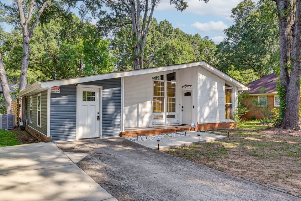 Centrally Located Charlotte Home w/ Patio & Yard! House in Charlotte