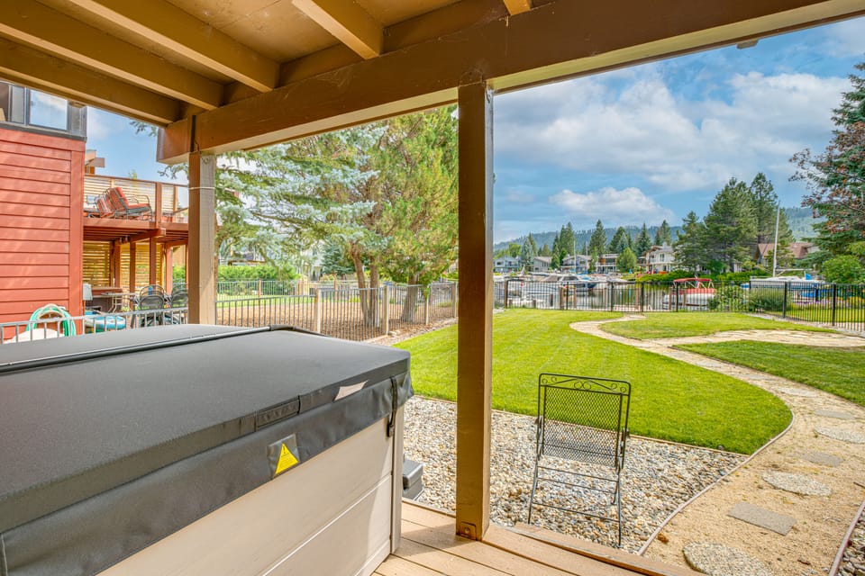 Dock + Hot Tub! Waterfront Lake Tahoe Getaway House in South Lake Tahoe