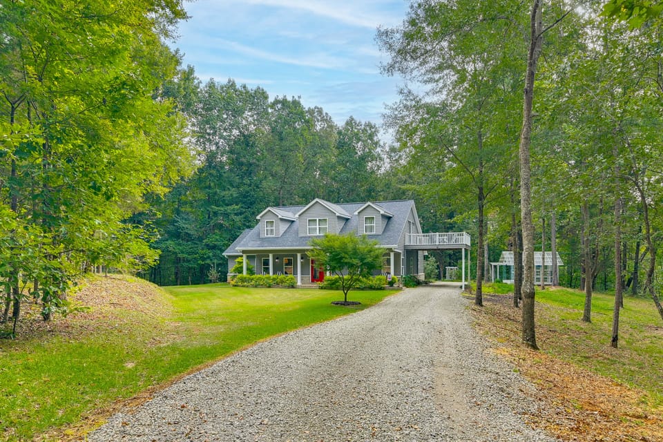 Private Woodland Garden Retreat in Ethelsville House in Alabama