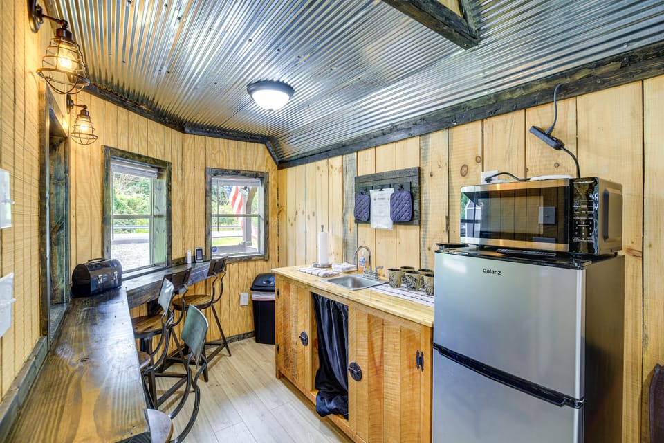 Near ATV Trails! Coal Heritage Cabin w/ Fire Pit Apartment in West Virginia