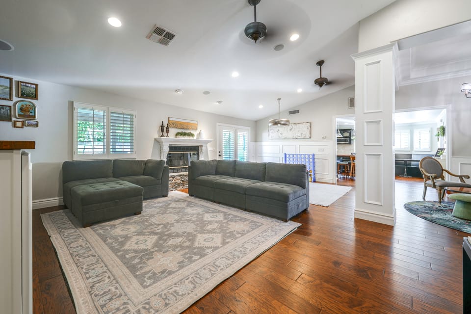 Close to Hiking! Family-Friendly Mesa Retreat House in Mesa
