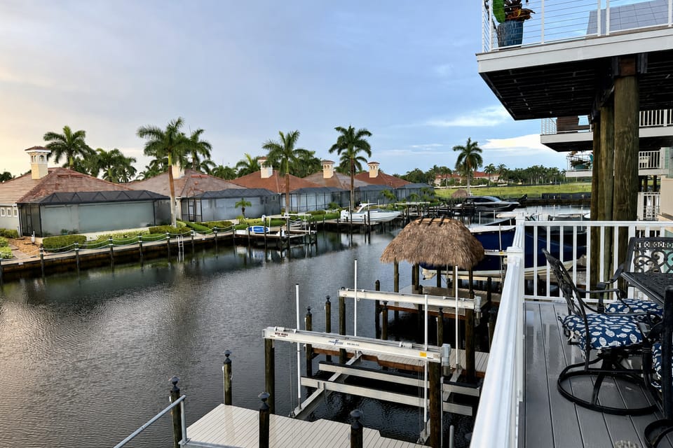 Cape Harbour Getaway! Fantastic View & Location House in Cape Coral