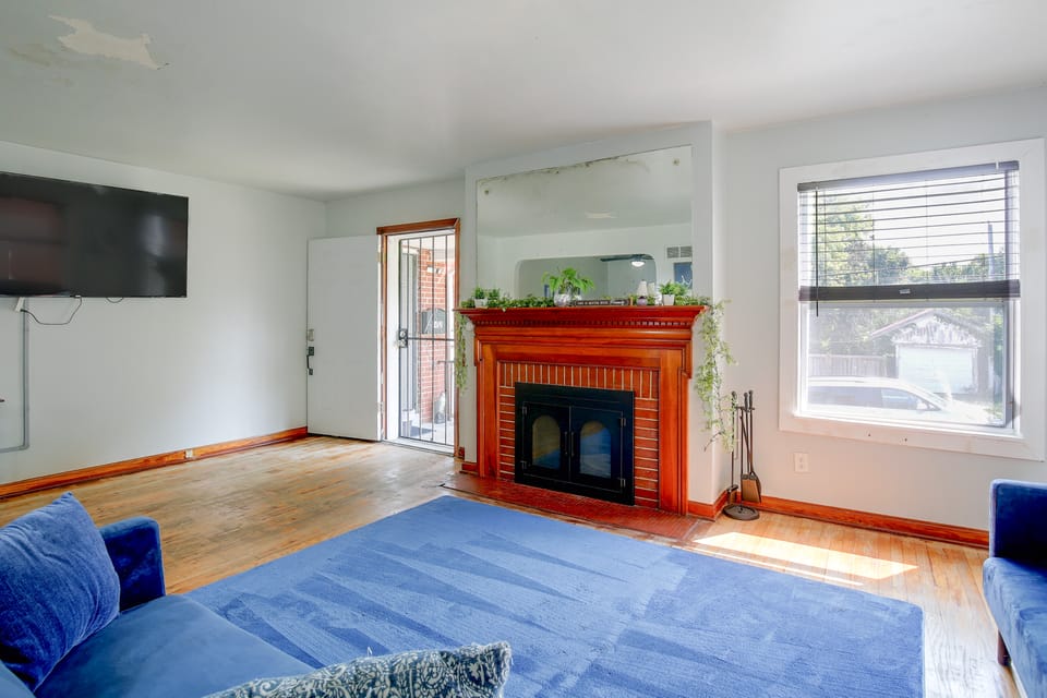 Family Apt 7 Mi to Gateway Arch, Museums & More! Apartment in Saint Louis