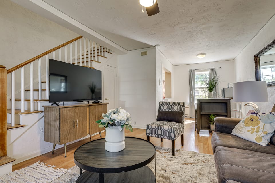 Walk to Park & Med Center: Pueblo Condo Apartment in Pueblo West