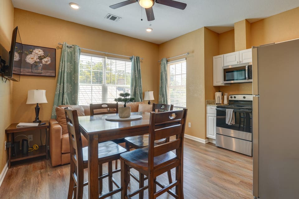 2 Mi to Downtown! Central San Antonio Rental Apartment in San Antonio