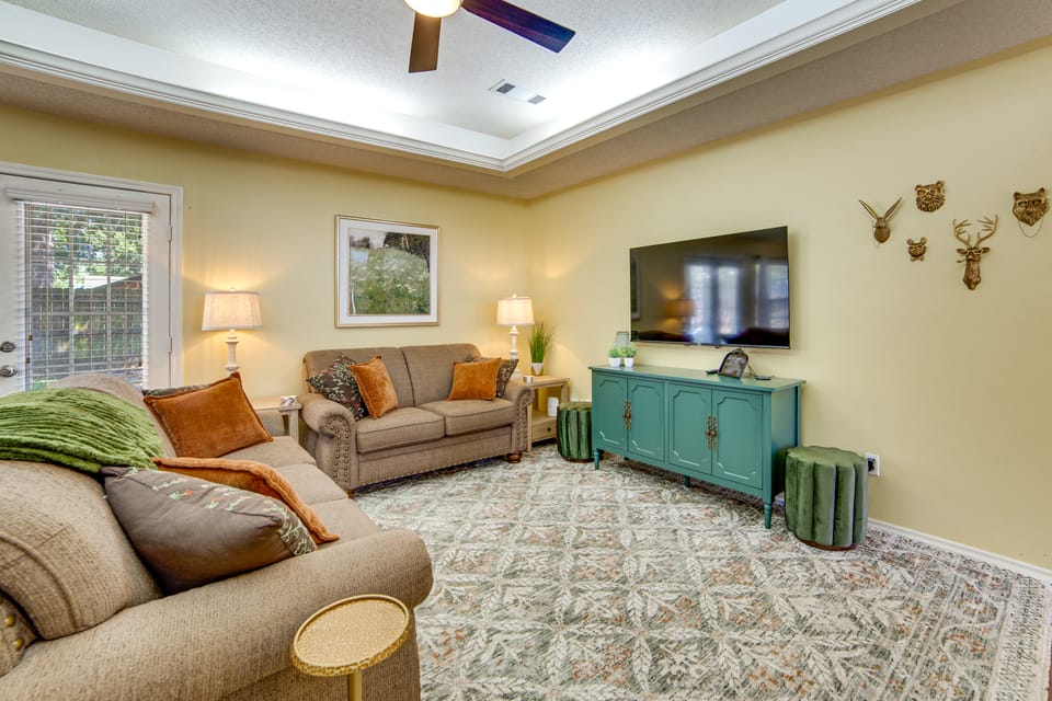 CC's Cozy Corner: Family Home w/ Yard & Gas Grill! House in Texarkana