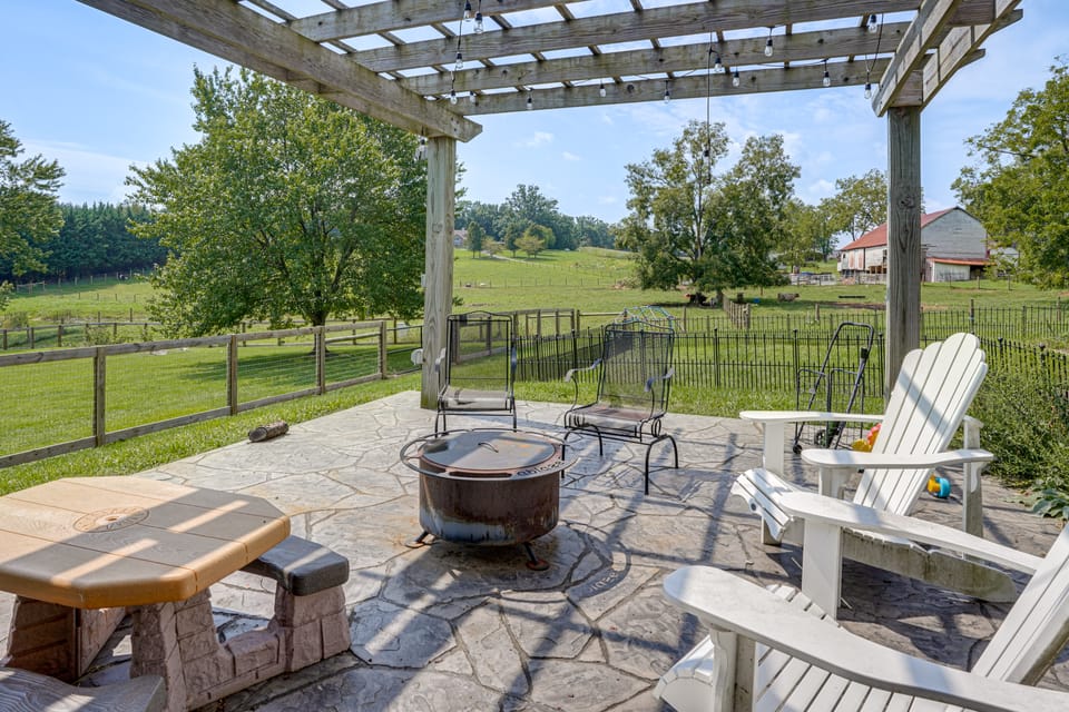 Shenandoah Valley Home: Near Massanutten & JMU House in Harrisonburg