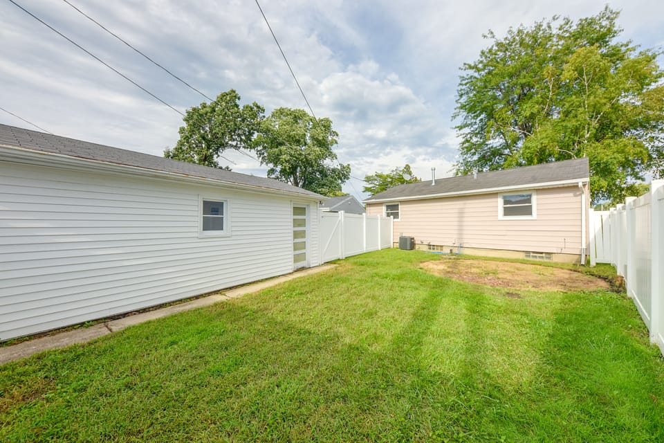 Great for Work Travel! Kenosha Extended Stay House in Pleasant Prairie