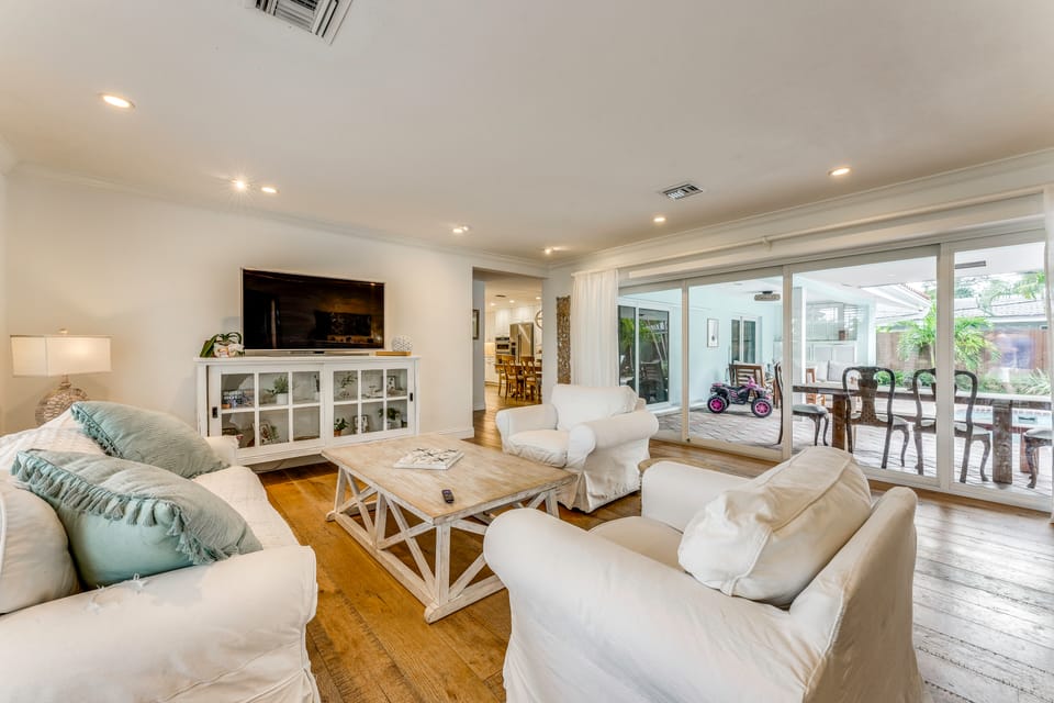 2 Mi to Beach! Extended Getaway in Fort Lauderdale House in Fort Lauderdale
