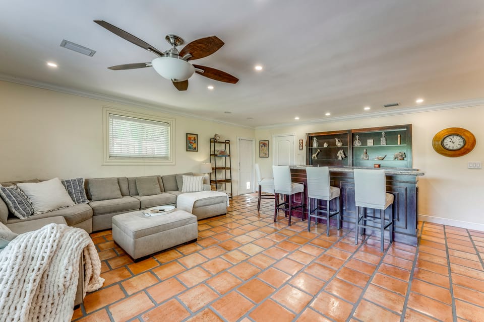 2 Mi to Beach! Extended Getaway in Fort Lauderdale House in Fort Lauderdale