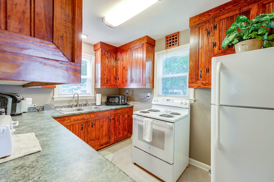2 Mi to Augusta National: Walkable Neighborhood! House in North Augusta