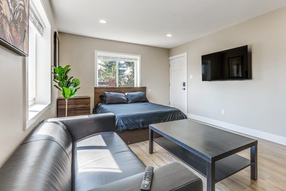 7 Mi to Dtwn! Cincinnati Couple's Escape Apartment in Cincinnati