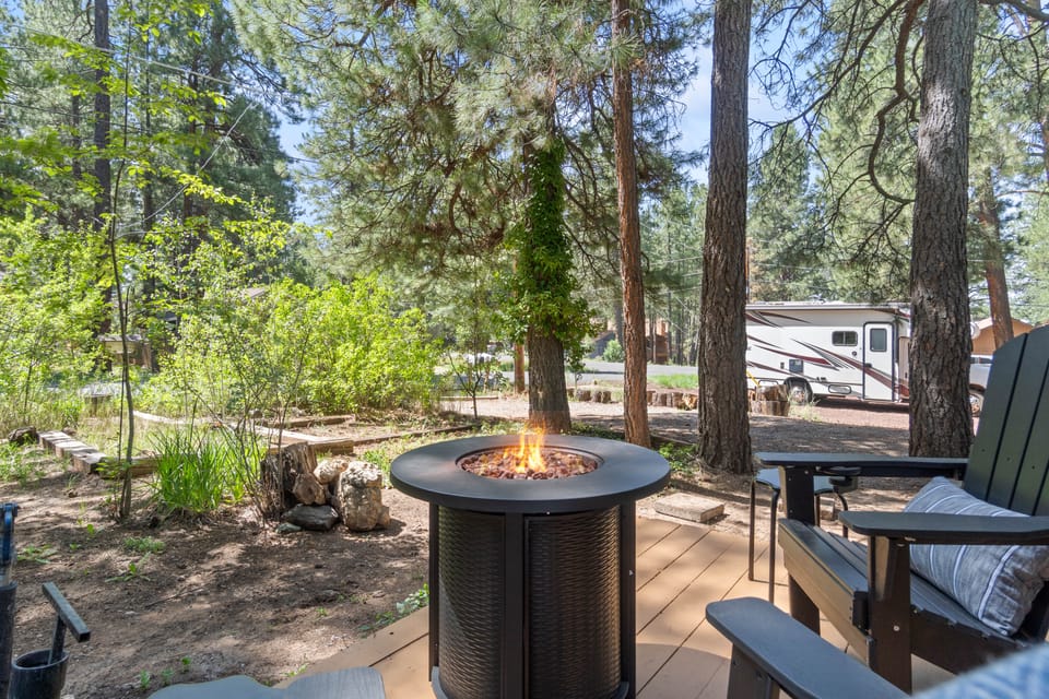 Hotevilla Hideaway, Cozy Cabin Retreat House in Kachina Village