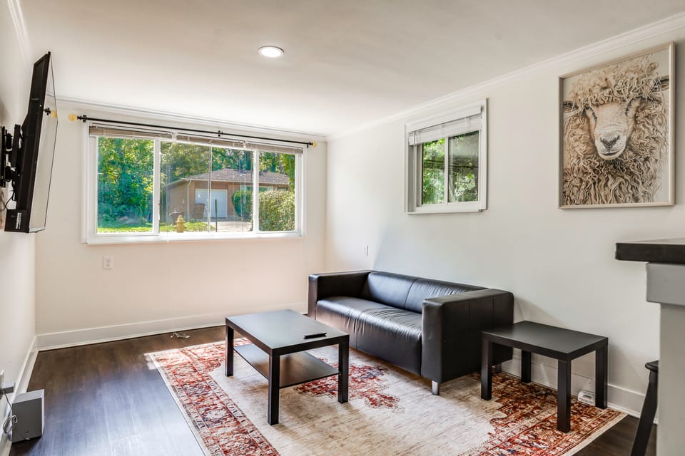 Cincinnati-Area Condo: Near Shops & Dining Apartment in Ohio