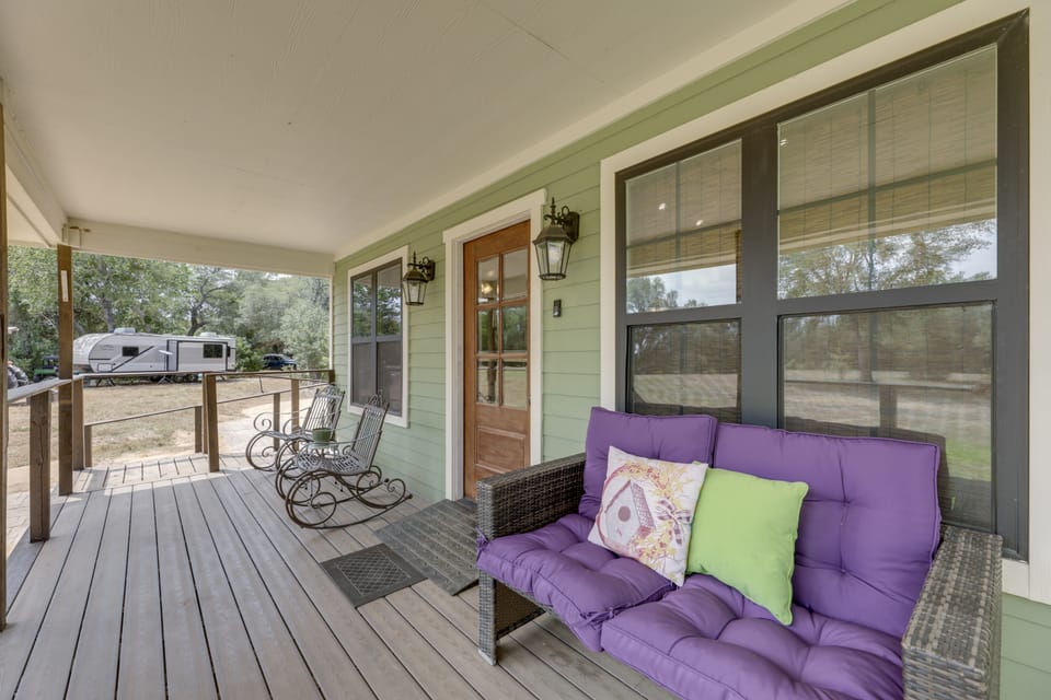 Boutique Retreat Minutes From Round Top! House in Texas