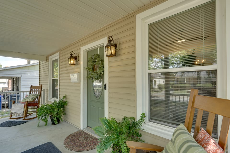 'Olive & Oak' Mid-Century Sedalia Home w/ Patio House in Missouri