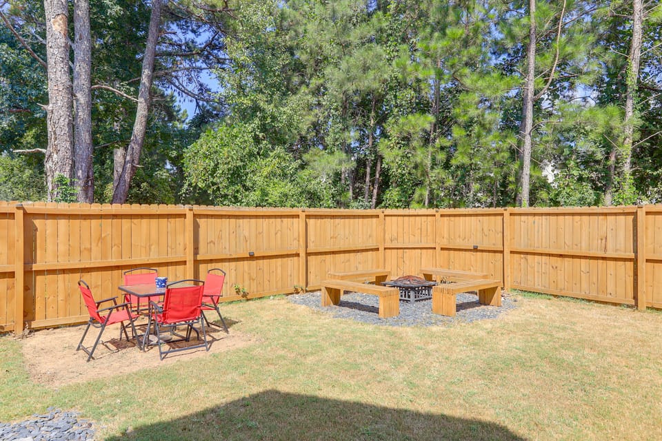 Spacious Covington Home! Patio, Yard + Fire Pit House in Georgia