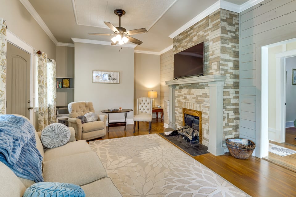 'Feels Like Home' Quiet Home Near Wartrace Shops House in Tennessee