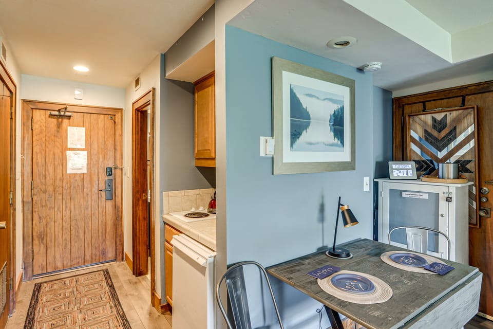 Glacier Club, Pool Access! San Juan Mountain Condo Apartment in Durango